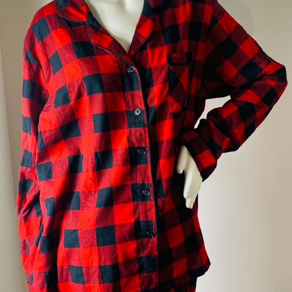 Pajamas - Picture 3 of 4